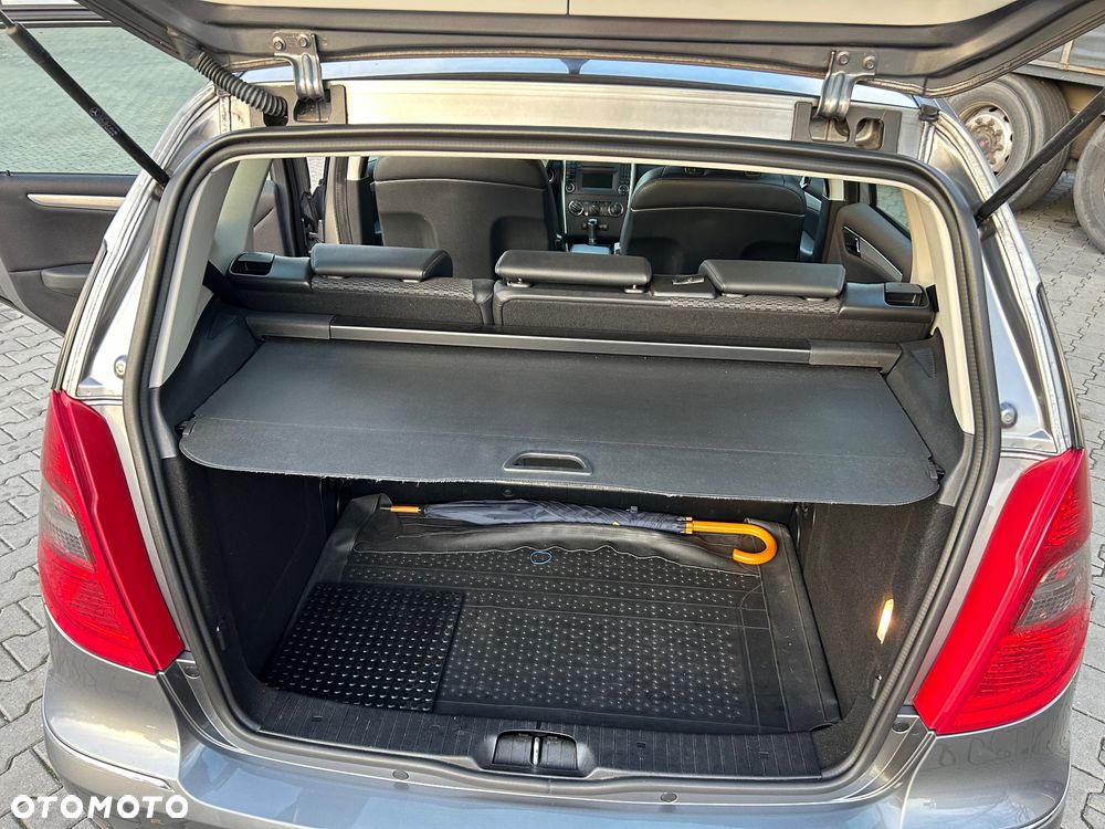 Mercedes-Benz Klasa A 160 BlueEFFICIENCY - 7