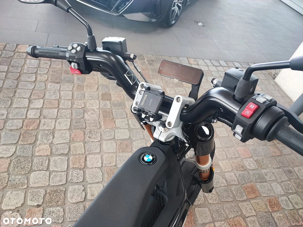 BMW CE 02 - 16