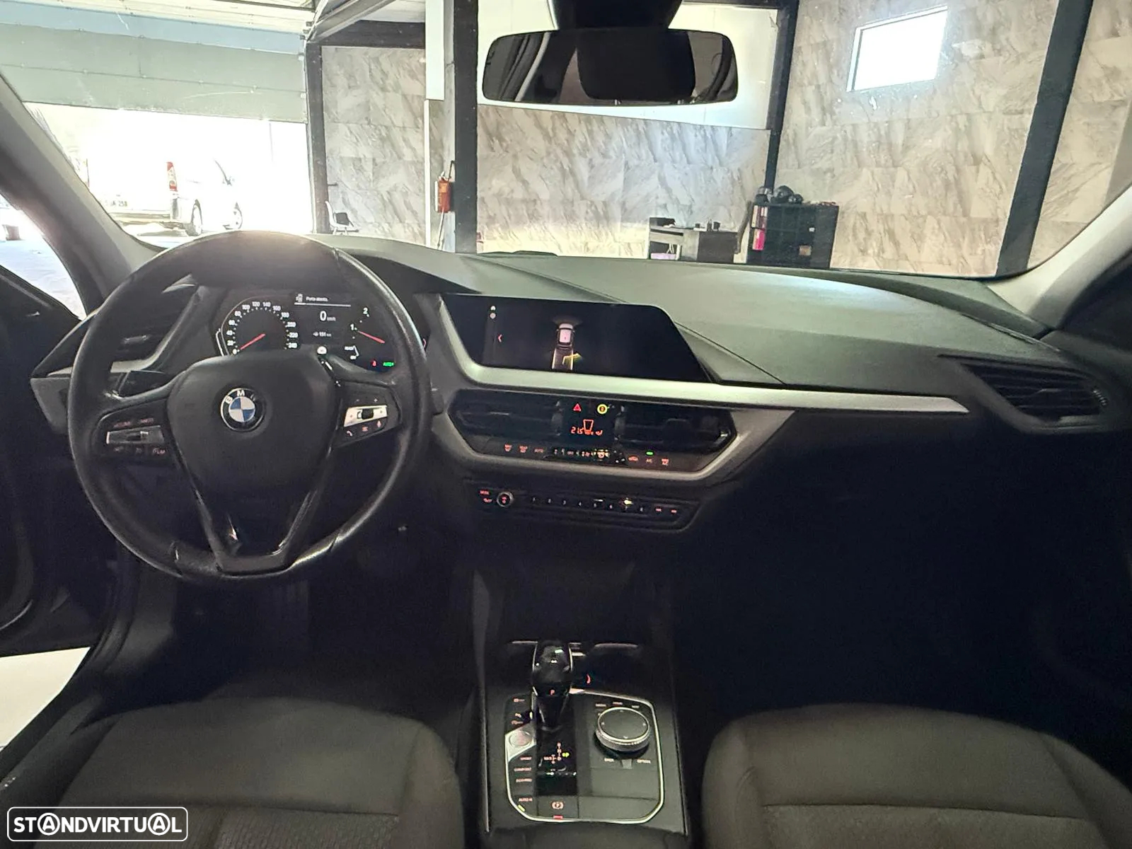 BMW 116 d Advantage Auto - 9