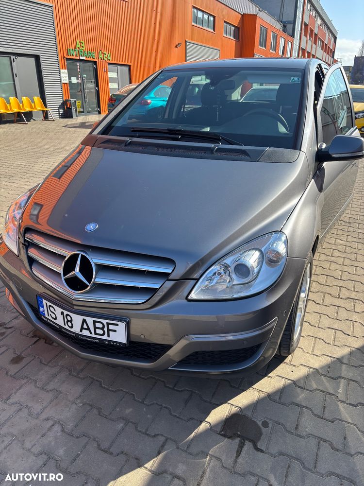 Mercedes-Benz B 200 Autotronic - 1