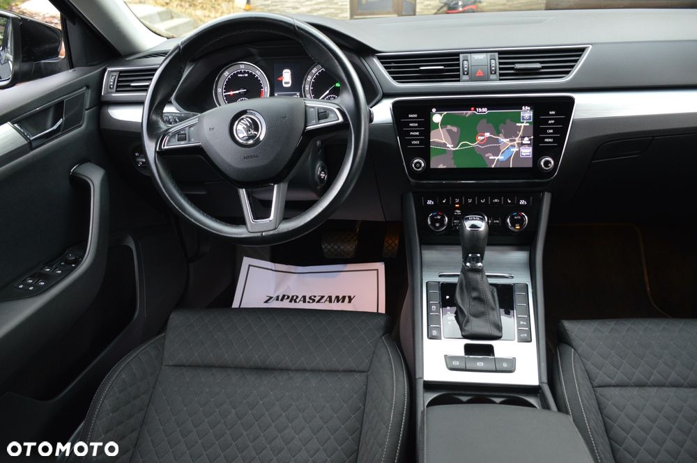 Skoda Superb 2.0 TDI SCR Sportline DSG - 19