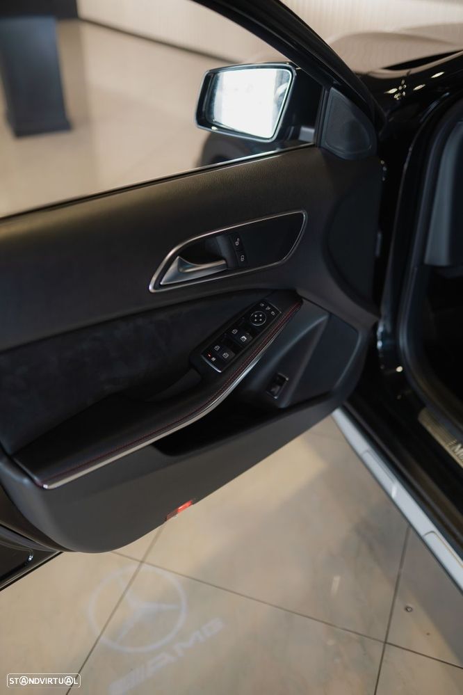 Mercedes-Benz GLA 180 d AMG Line Aut. - 17