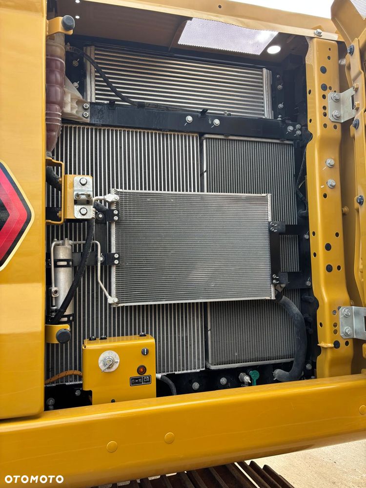 Caterpillar 320 GC - 27