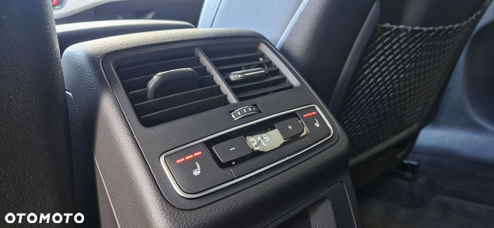 Audi A4 Avant 40 TDI mHEV Quattro S Line S tronic - 32