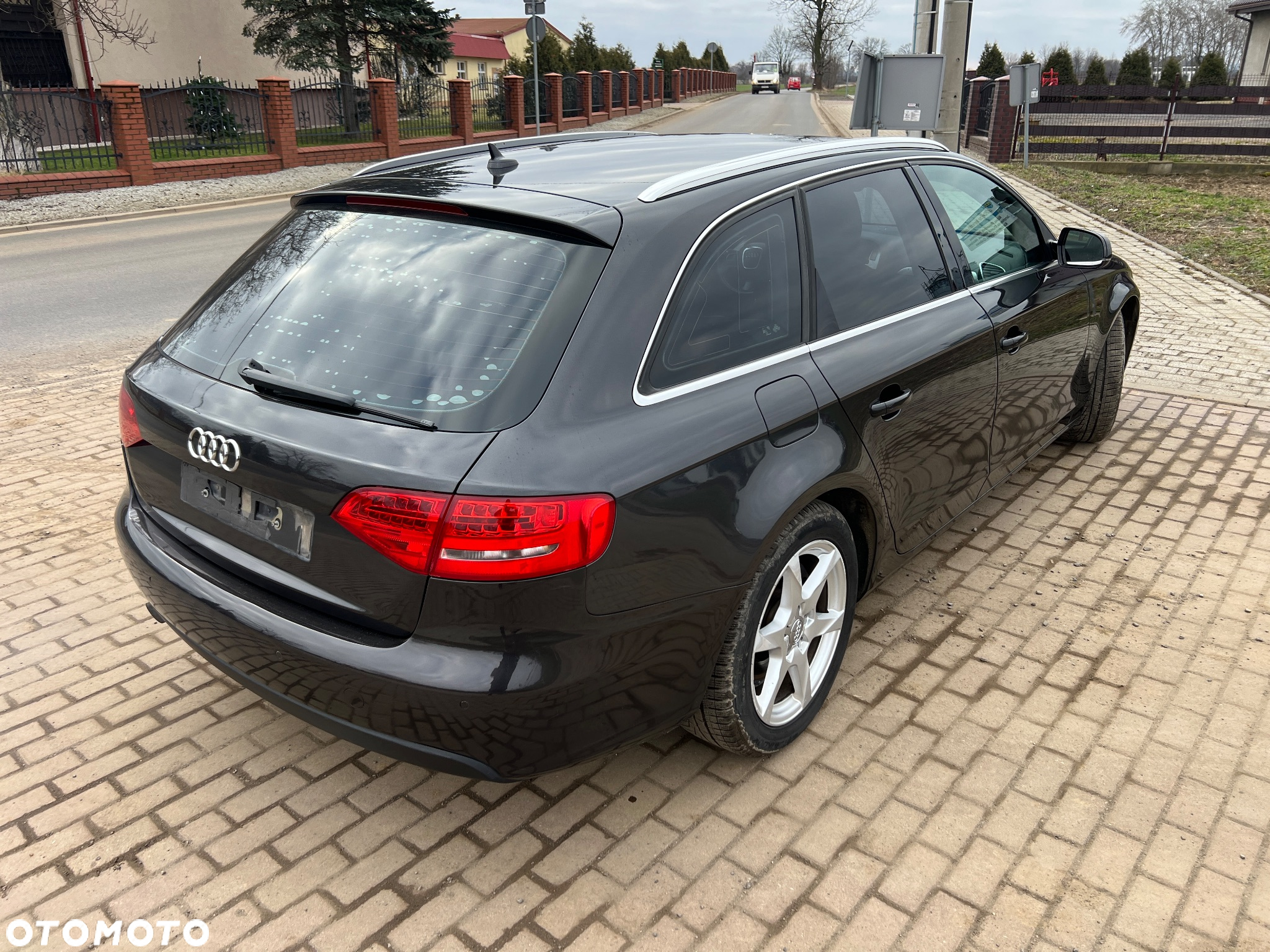 Audi A4 Avant 2.0 TDI DPF multitronic Attraction - 11