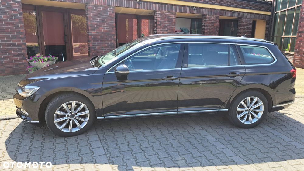 Volkswagen Passat 1.5 TSI OPF Highline - 5