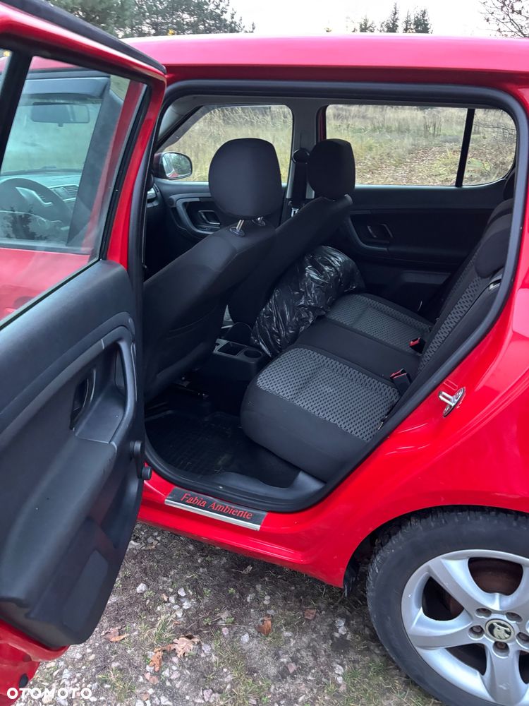 Skoda Fabia - 12