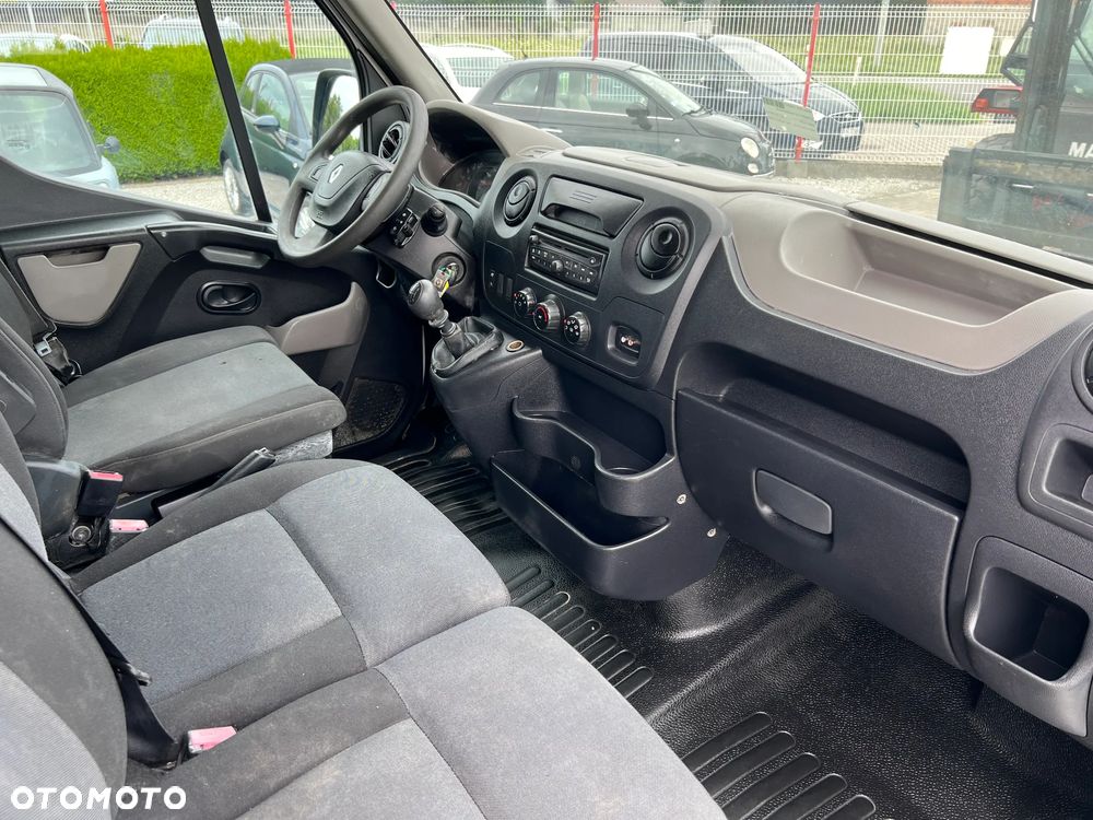 Renault Master 2.3 DCI - 9