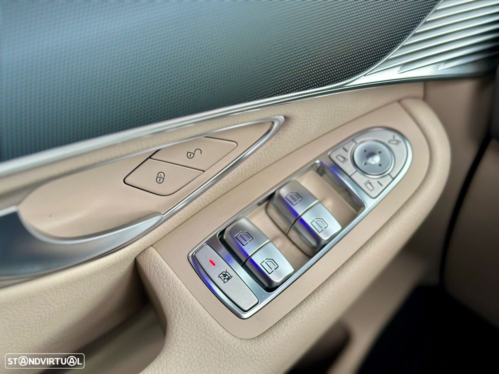 Mercedes-Benz EQC 400 4Matic Electric Art - 41