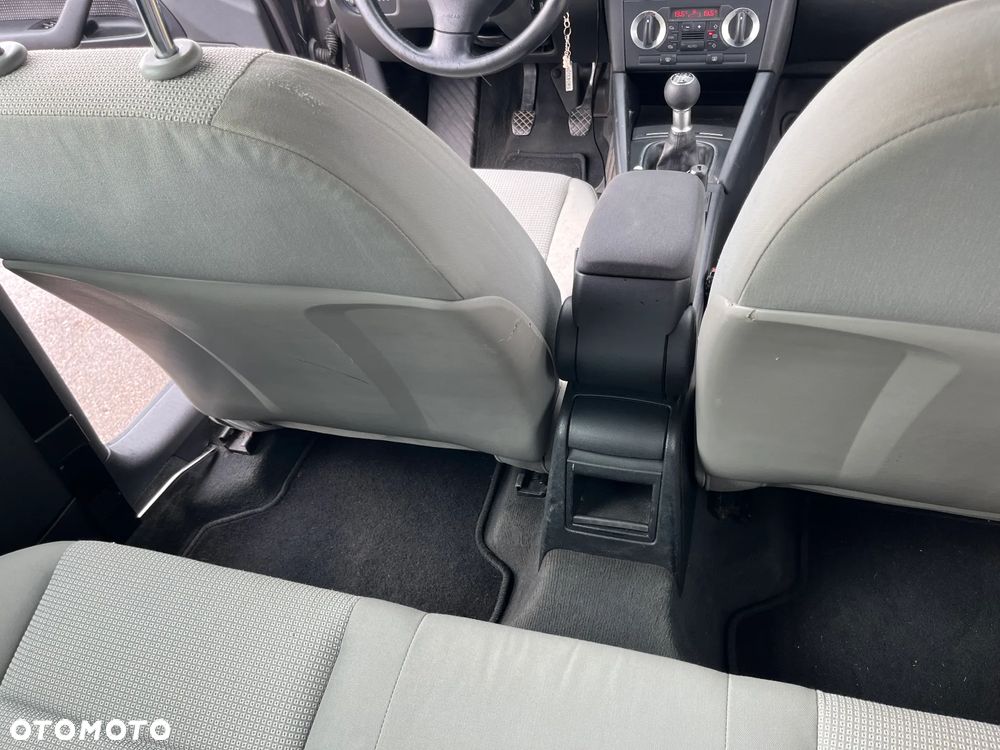 Audi A3 3-drzwiowe 1.9 TDI Ambition - 21
