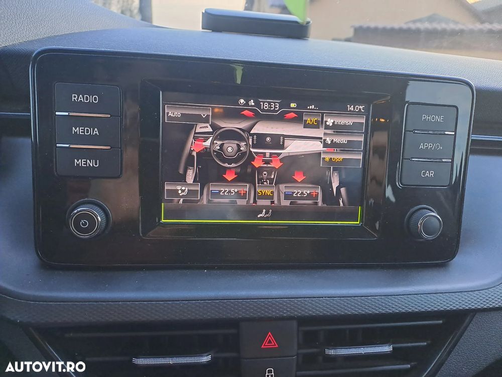 Skoda Scala 1.0 TSI DSG Ambition - 4