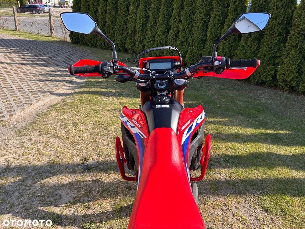 Honda CRF - 4