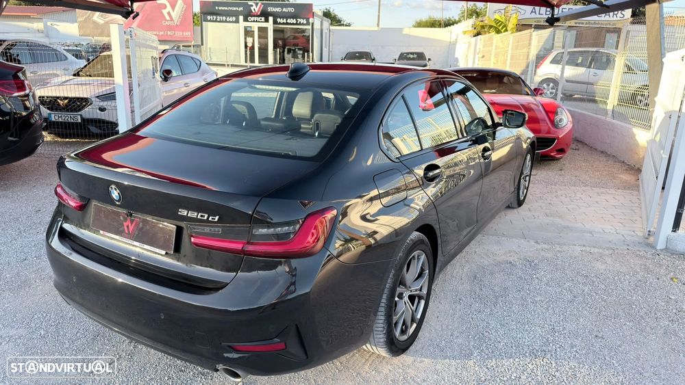 BMW 320 d Ultimate Auto - 36