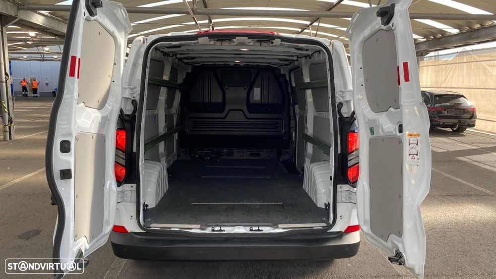 Ford Transit CUSTOM 320 L2H1  C/IVA - 8