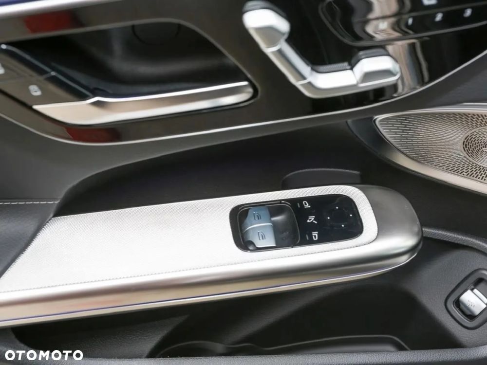 Mercedes-Benz CLE 300 4Matic 9G-TRONIC Edition AMG Line - 23