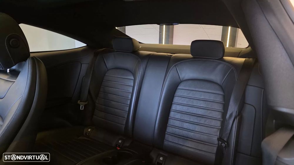 Mercedes-Benz C 220 d 9G-TRONIC Night Edition - 54