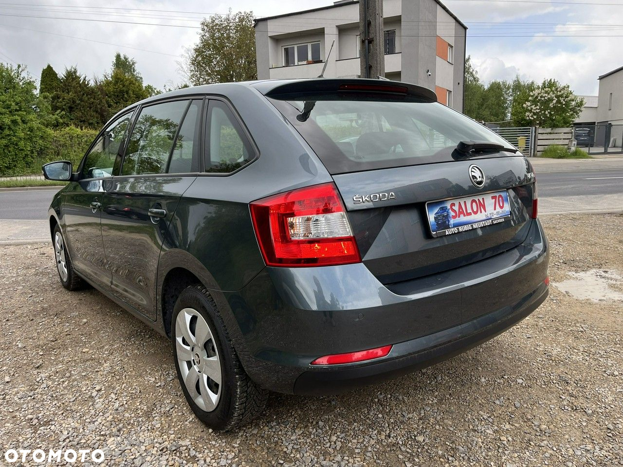 Skoda RAPID - 10