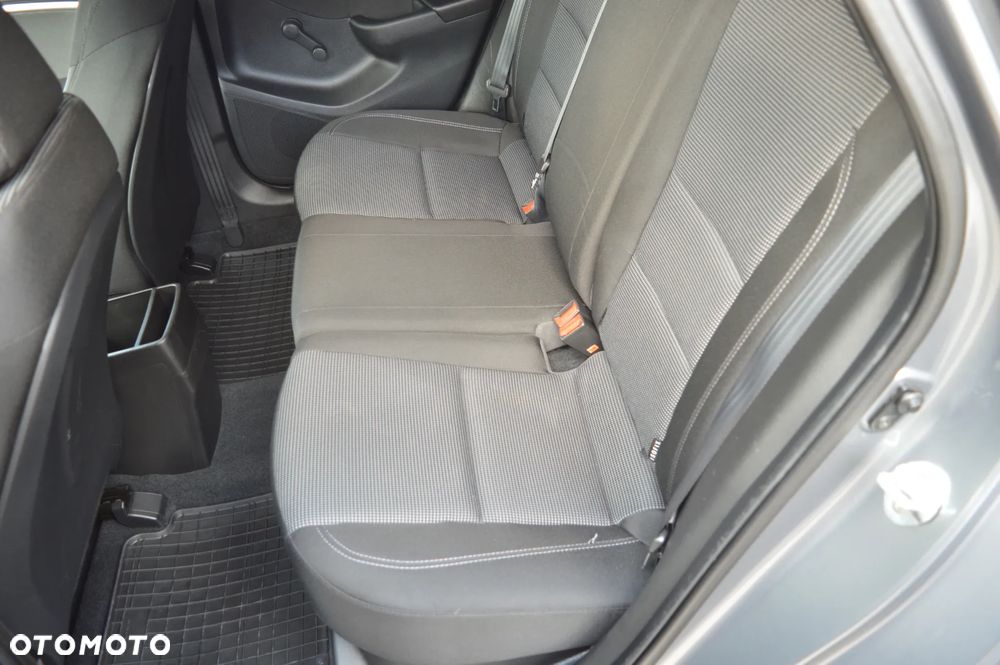 Hyundai i30 i30cw 1.4 Fifa World Cup Edition - 16