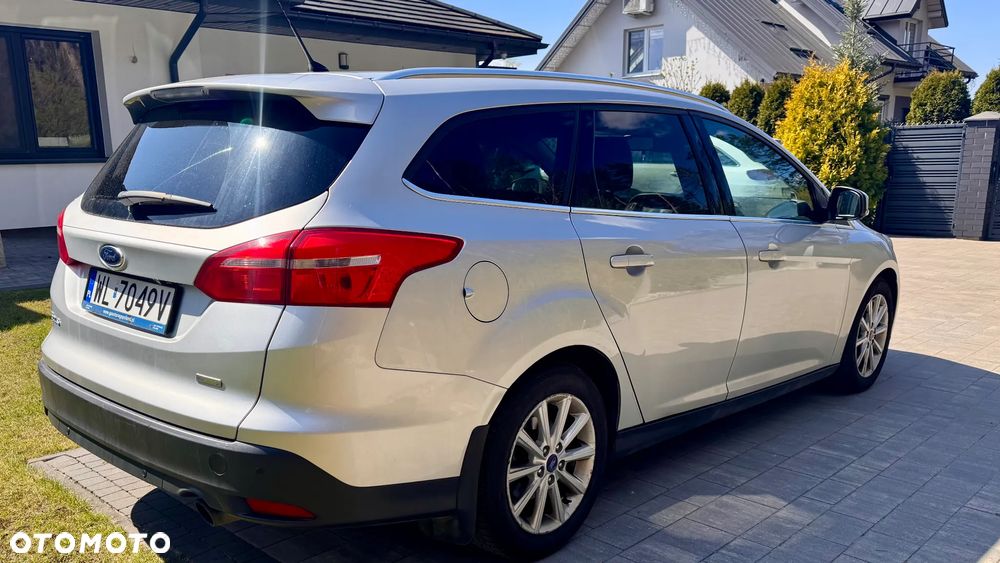Ford Focus 1.5 EcoBoost Titanium ASS - 4