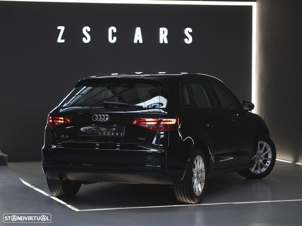 Audi A3 Sportback 1.6 TDI Advance - 6