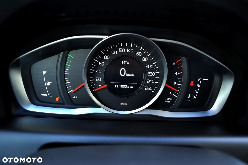 Volvo XC 60 D4 Geartronic Summum - 38