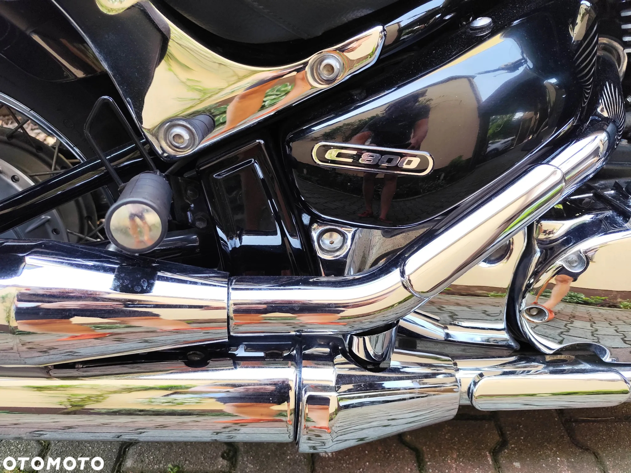 Suzuki Intruder - 11