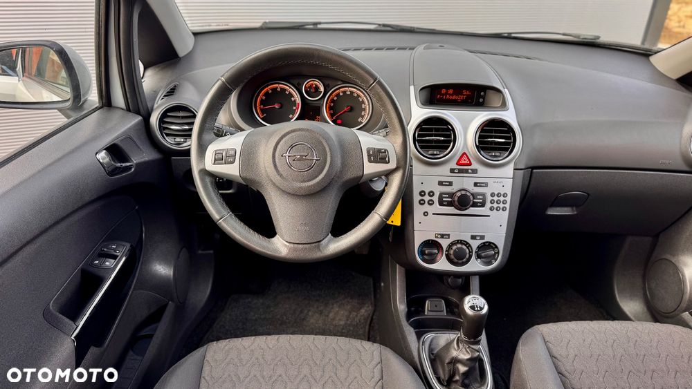 Opel Corsa 1.2 16V Energy - 5