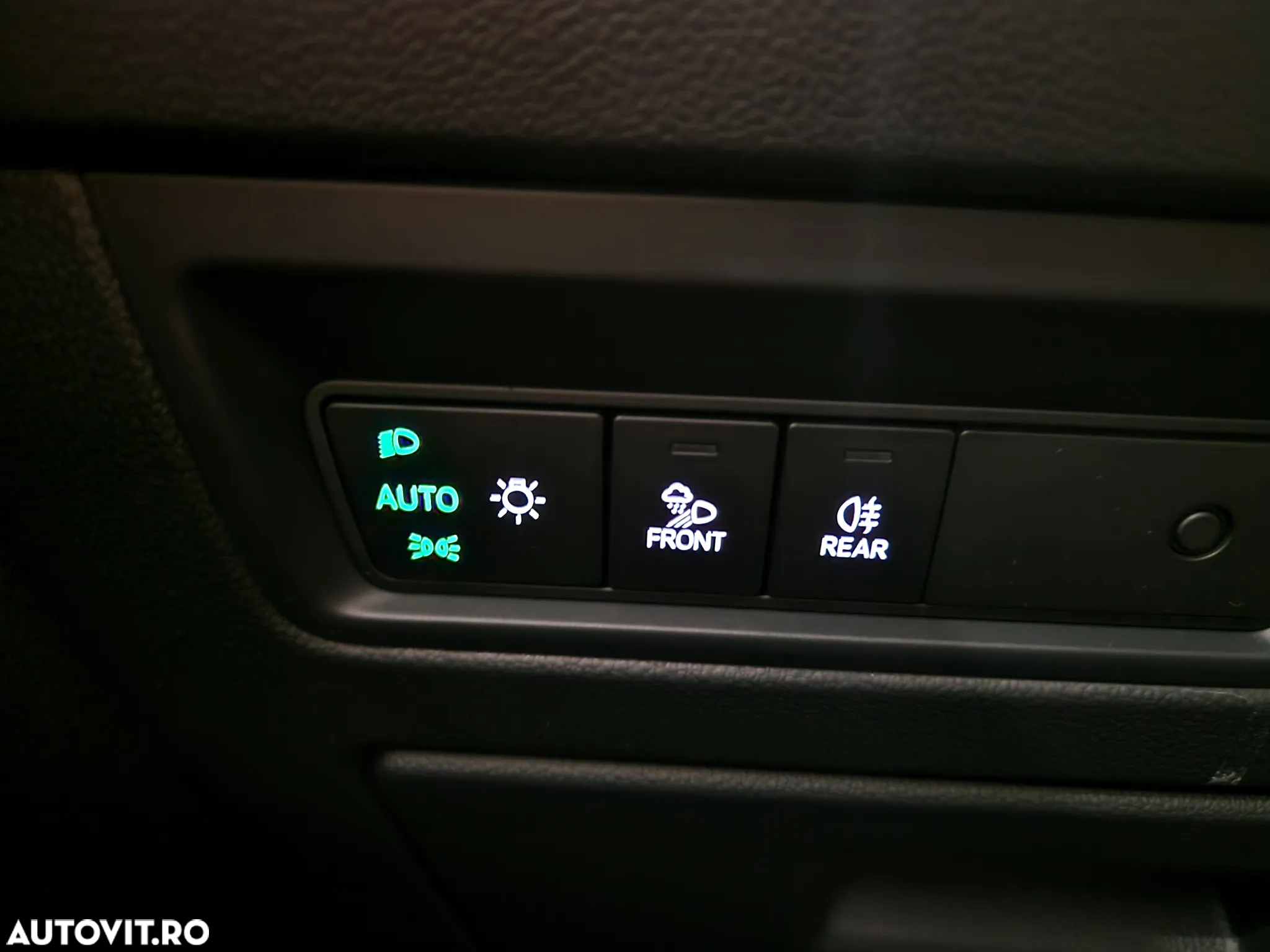 Volkswagen Touareg 3.0 V6 TDI 4Motion DPF Automatik R-Line - 17
