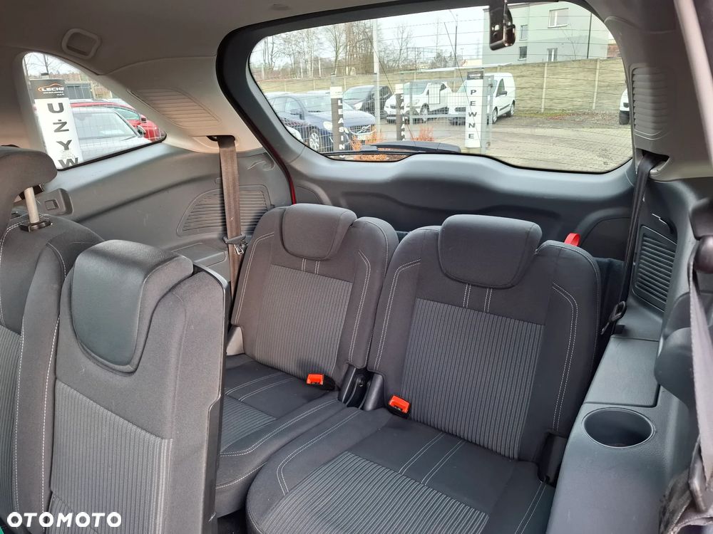 Ford Grand C-MAX 2.0 TDCi Titanium - 22