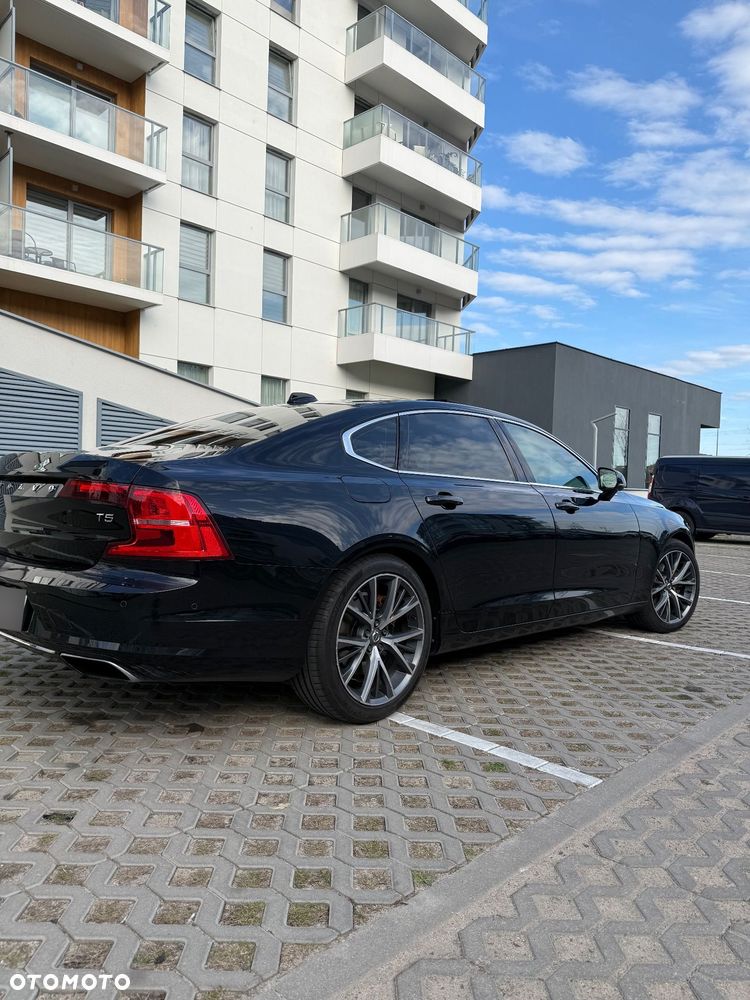 Volvo S90 T5 Momentum - 3