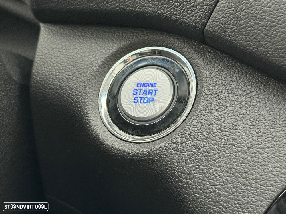 Hyundai Tucson 2.0 CRDi 4WD Auto Premium - 32