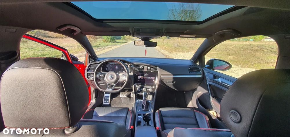 Volkswagen Golf GTI (BlueMotion Technology) DSG Performance - 6