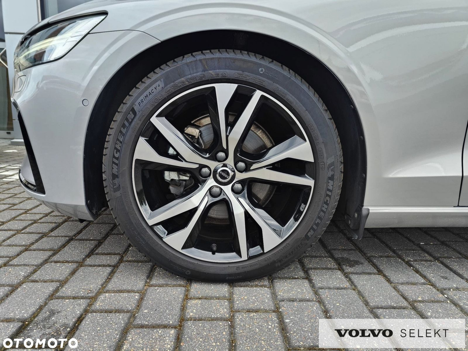Volvo V60 - 11