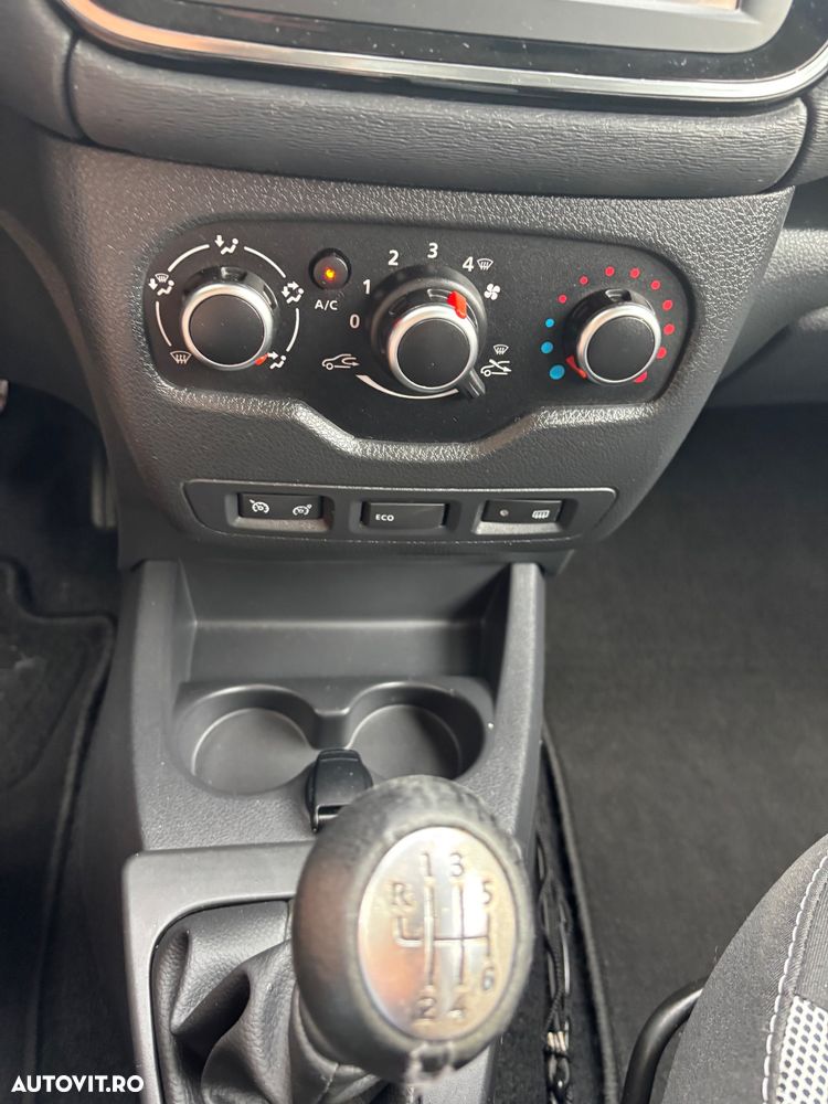 Dacia Lodgy 1.5 dCi Stepway - 20