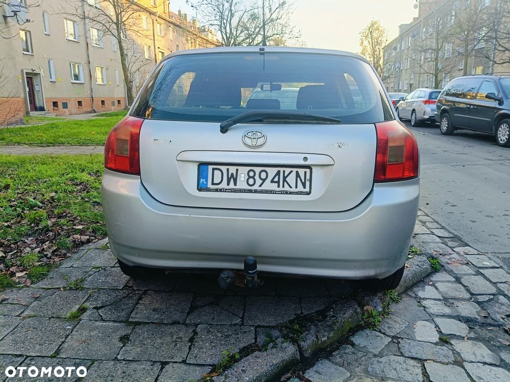 Toyota Corolla 2.0 D-4D Sol - 4