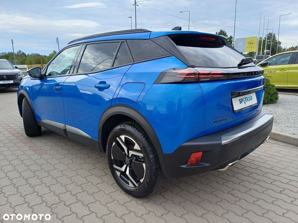 Peugeot 2008 - 4
