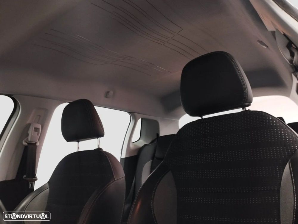 Peugeot 2008 1.2 VTi Allure - 7