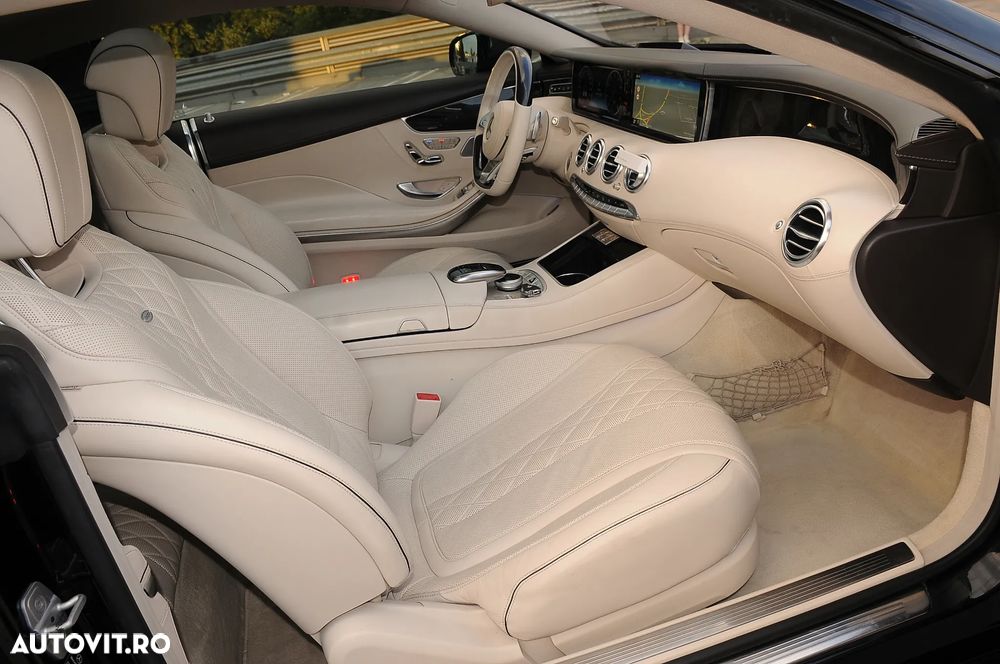 Mercedes-Benz S 500 4MATIC Aut - 29