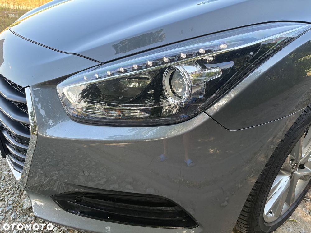 Hyundai i40 Kombi 2.0 Premium - 8