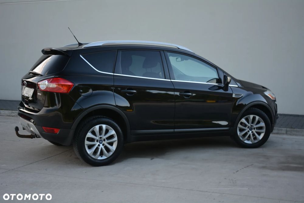 Ford Kuga - 10