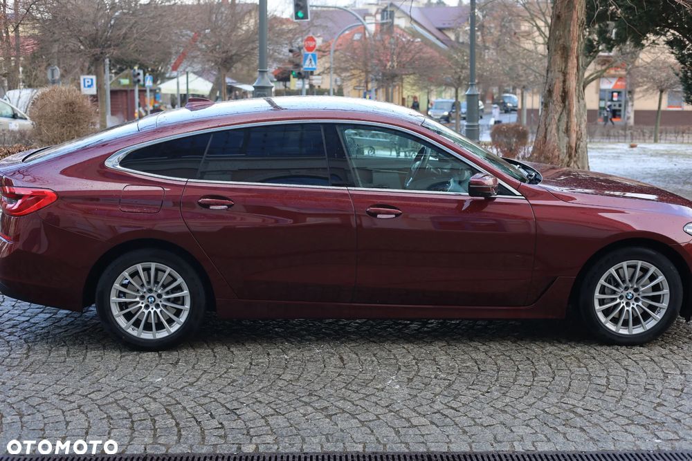 BMW 6GT - 5