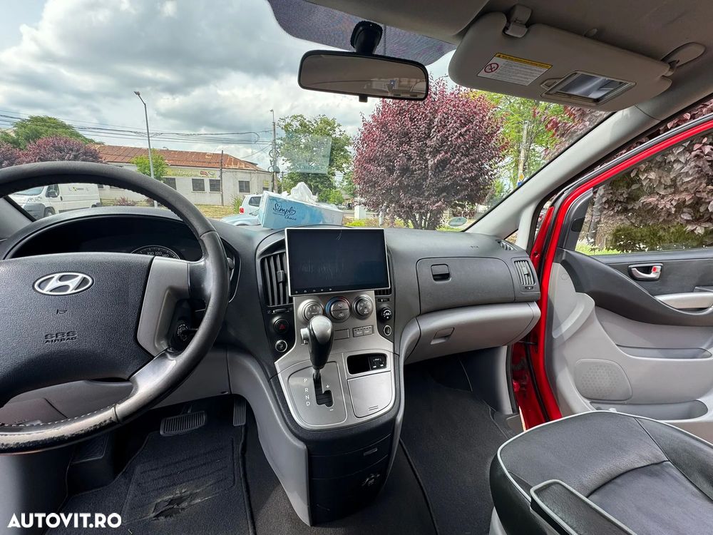 Hyundai H-1 Starex - 9