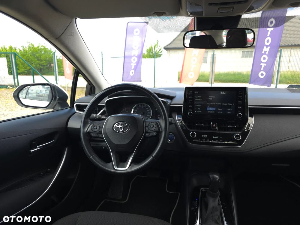 Toyota Corolla 1.8 Hybrid Comfort - 34