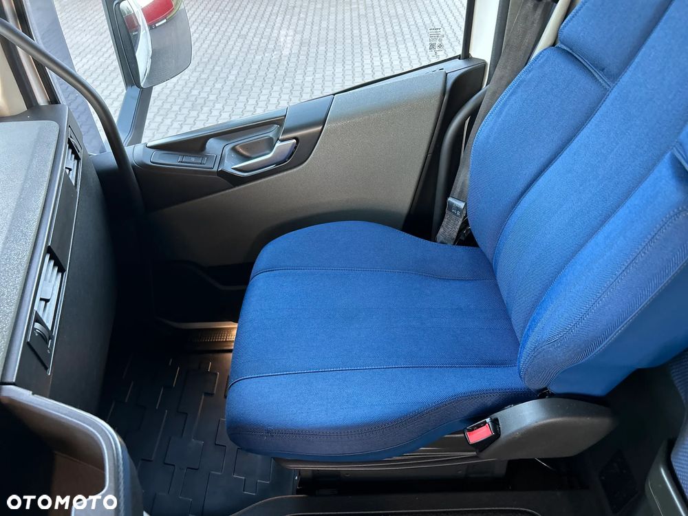Volvo FH 460 Standard - 38