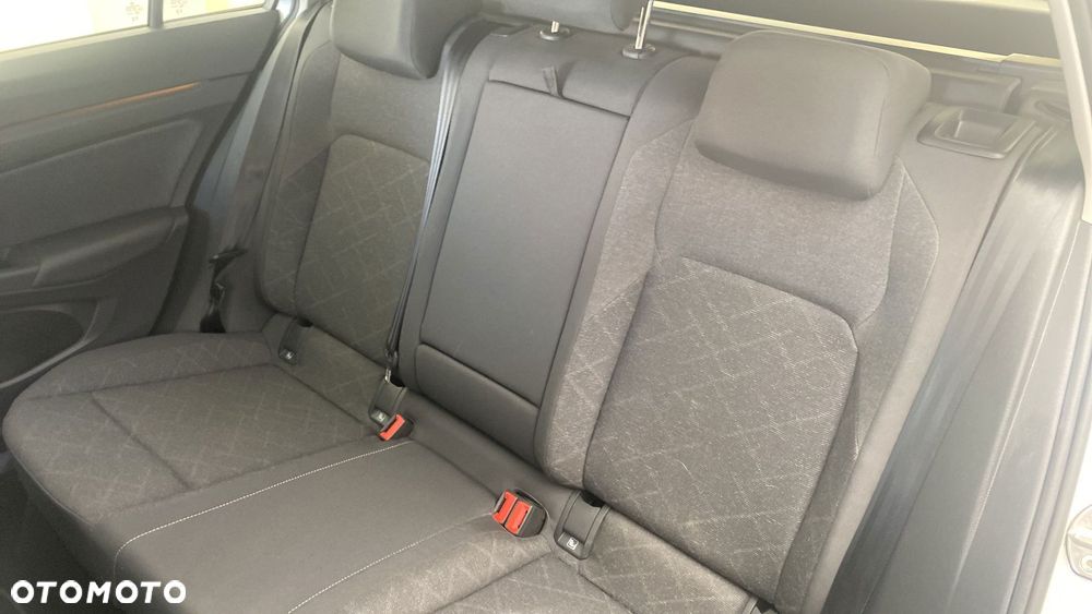Volkswagen Golf 2.0 TDI Life - 12