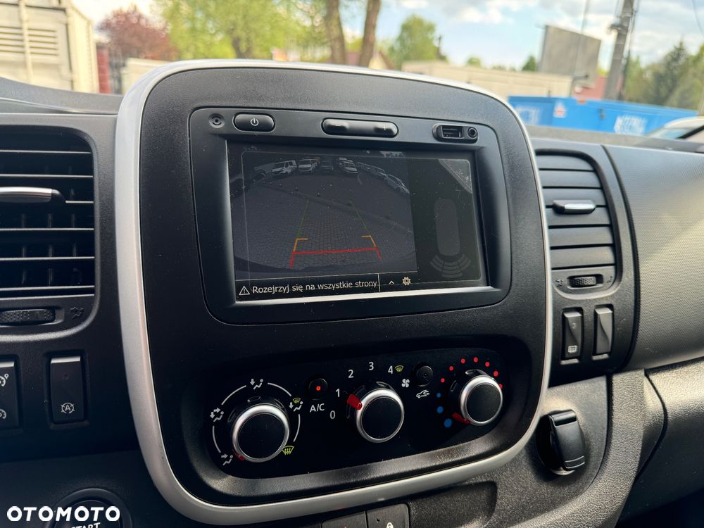 Renault Trafic - 26