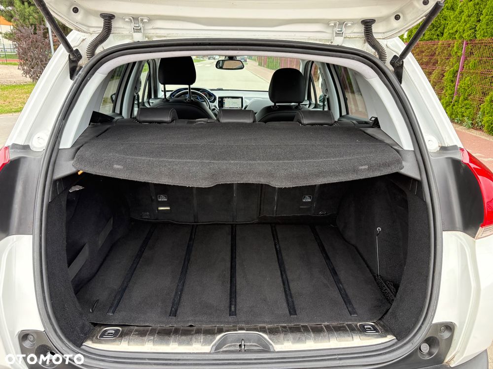 Peugeot 2008 - 23
