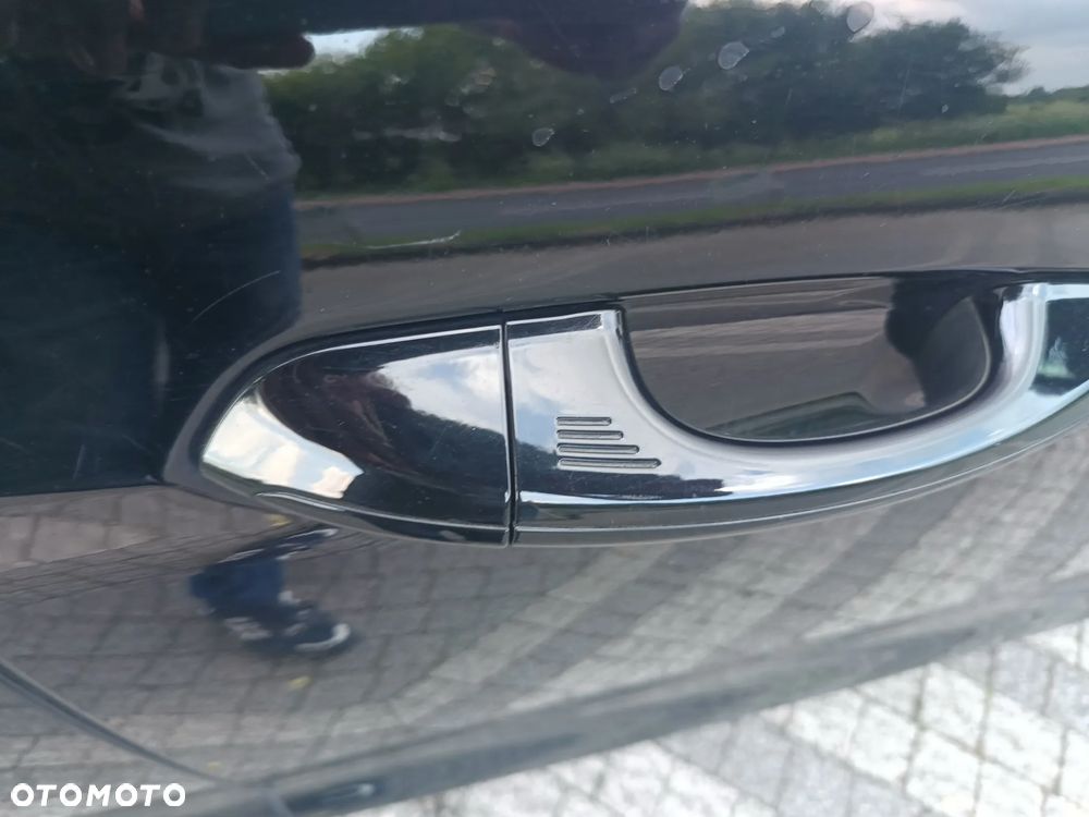 Ford S-Max 2.0 TDCi Titanium PowerShift - 22