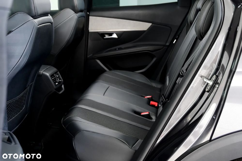 Peugeot 3008 1.6 PureTech Hybrid4 PHEV GT S&S EAT8 - 20