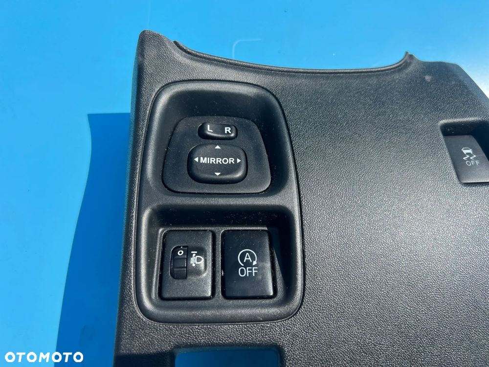 OSŁONA DESKI LEWA TOYOTA AYGO - 2